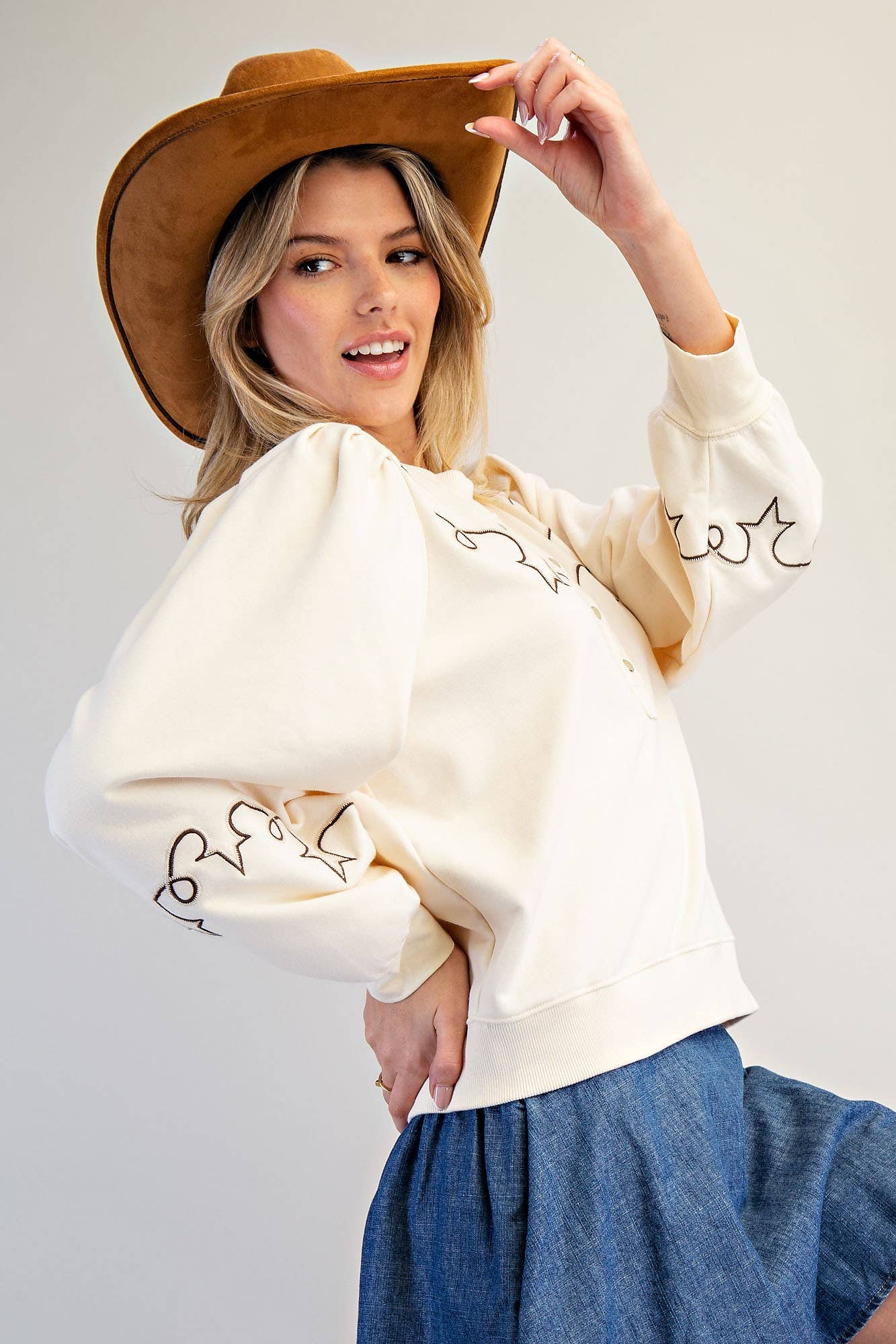 EMBROIDERED HENLEY TOP