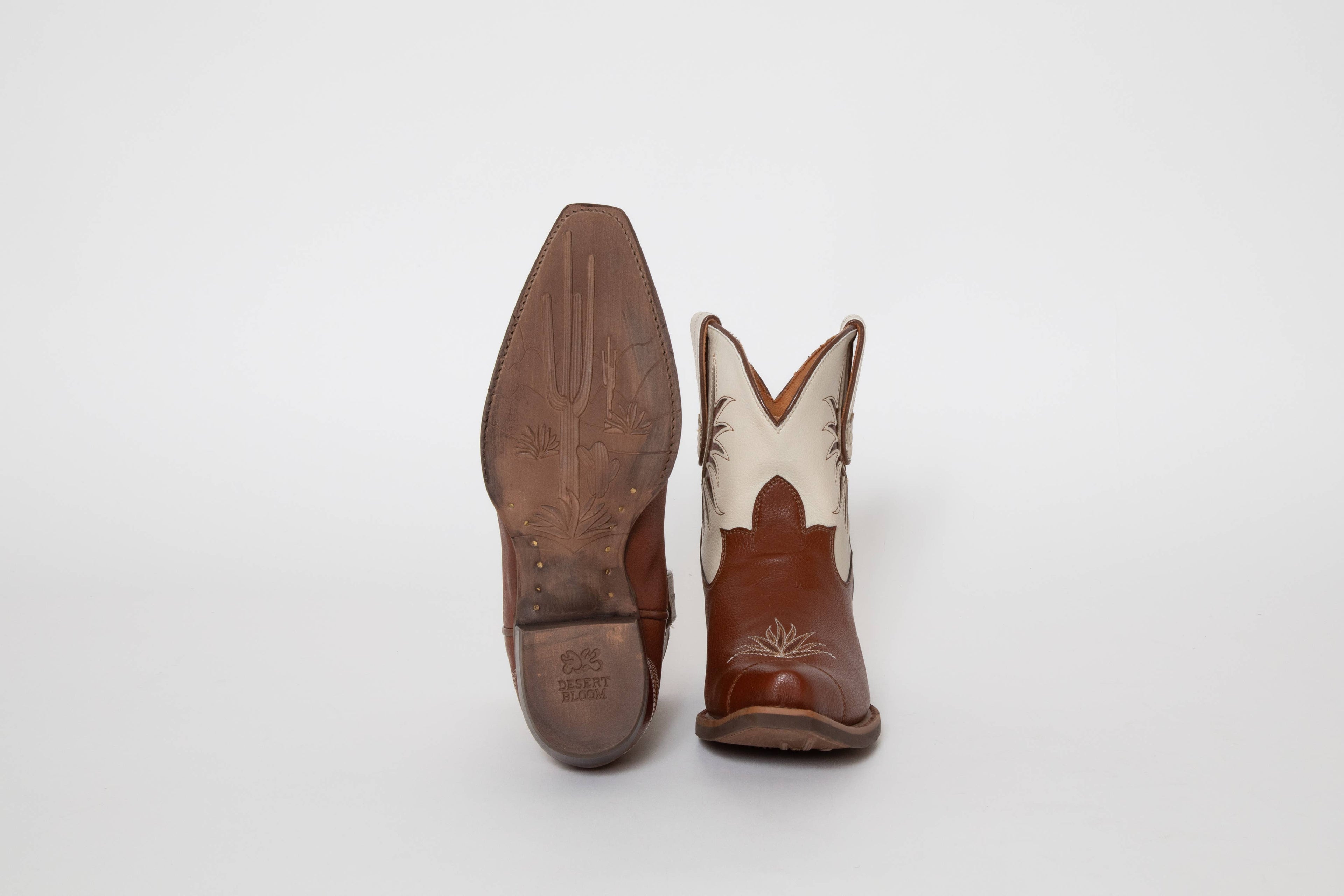 Prickly Pear Saddle Lace Brown Boots