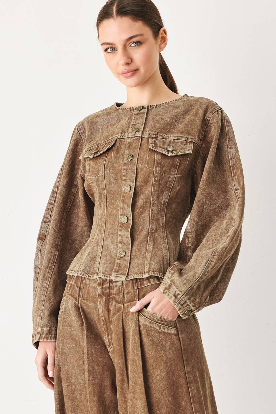 A washed denim jacket - FJ1443B