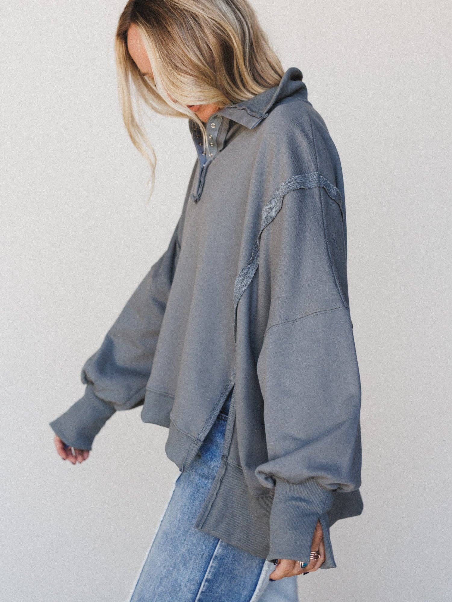 Stay Soft Top - Dark Grey