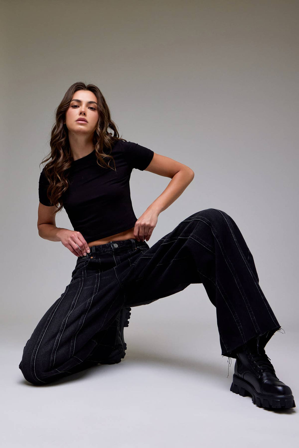Black Classic Vintage Barrel Jean