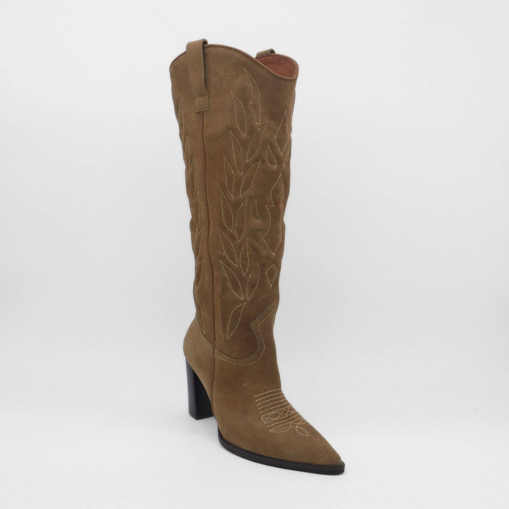 Malibu western cowboy boot in mocha suede leather