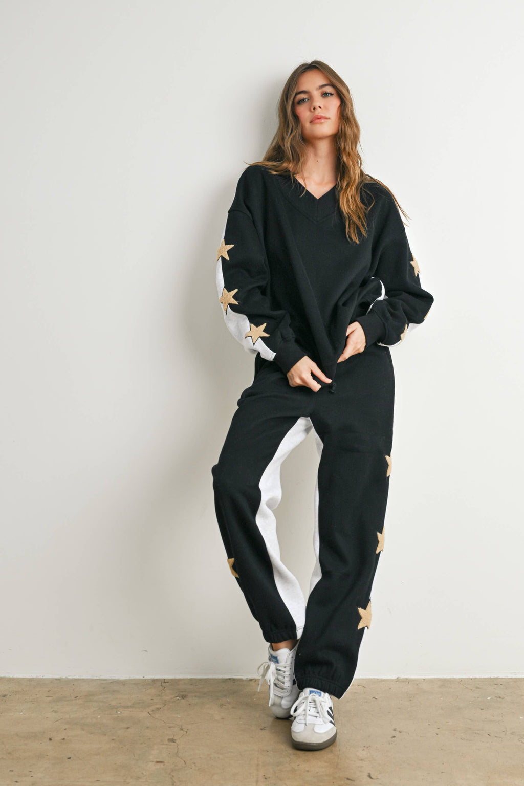 Long Sleeve Round Neck Sweatshirt with Star Detail