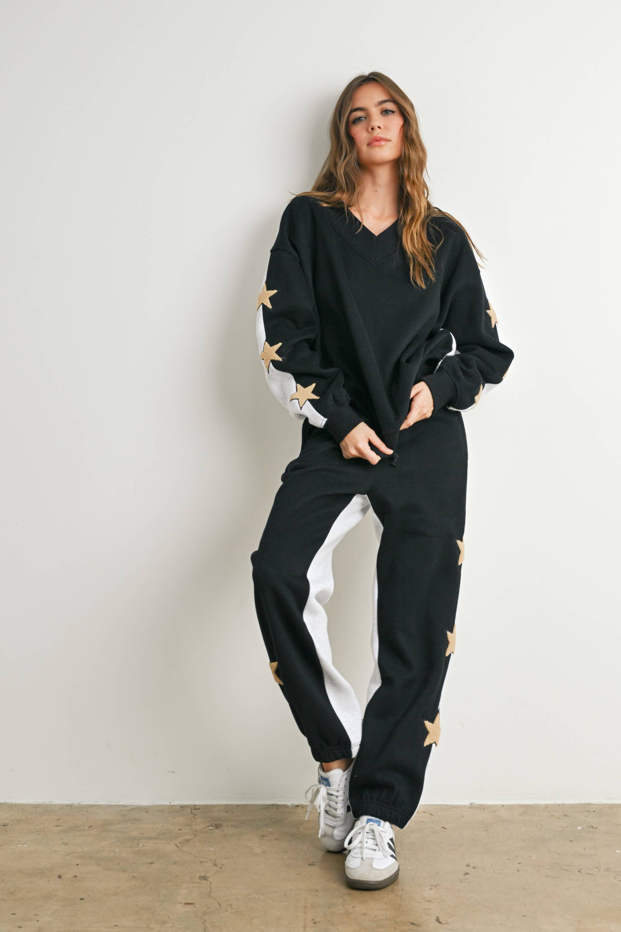 Long Sleeve Round Neck Sweatshirt with Star Detail