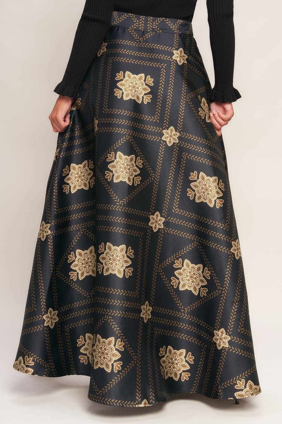 Printed Woven Maxi Circle Skirt