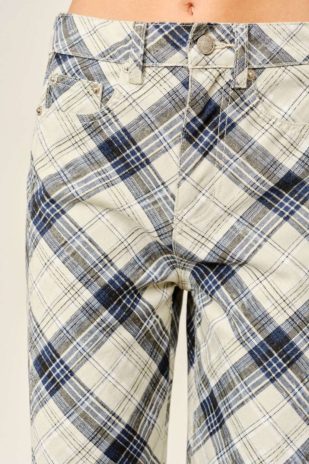 AJP6220 PLAID COTTON BARREL PANTS
