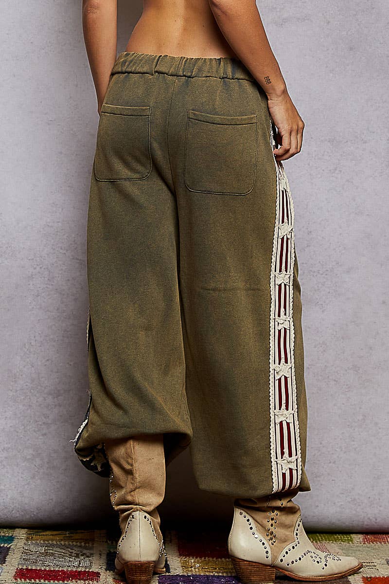 French terry striped patch trim star patch knit pants