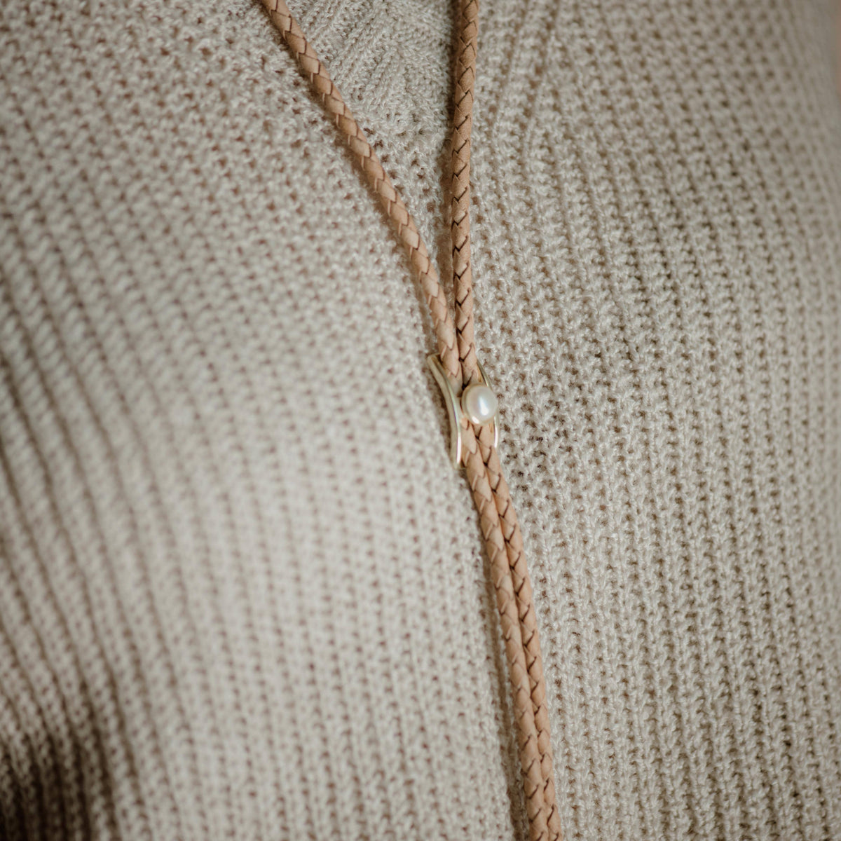 Shepherd Bolo Tie // Stone