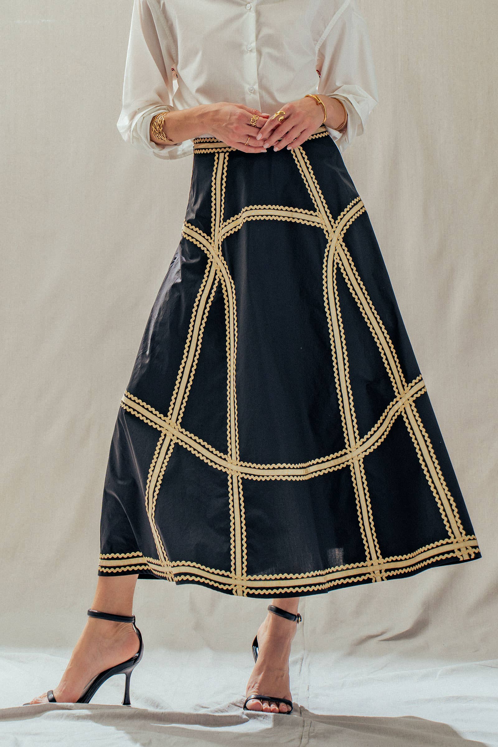 Contrast Trim A-Line Skirt