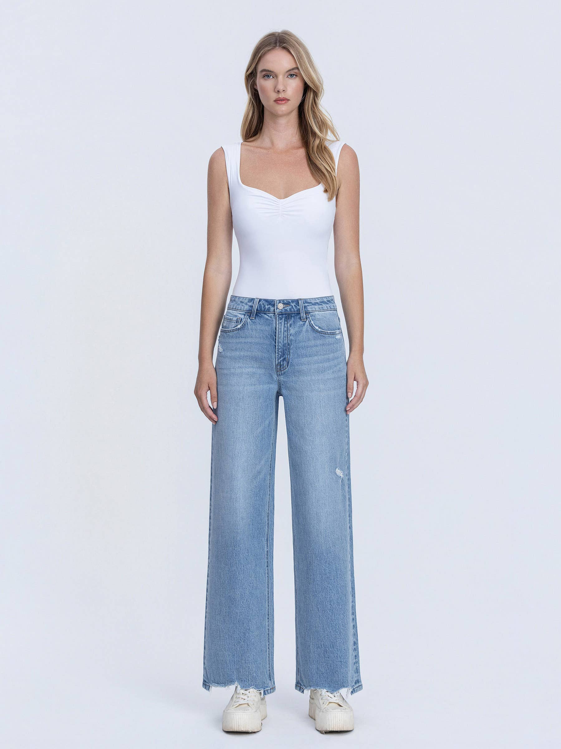HIGH RISE WIDE LEG JEANS