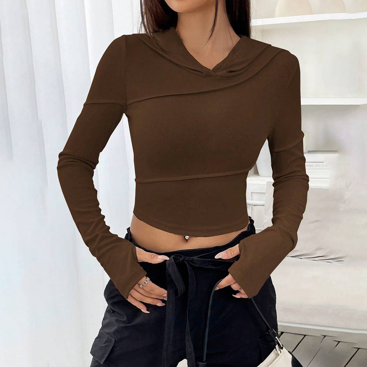 V-NECK HOODIE SLIM-FIT BASE HOODIE