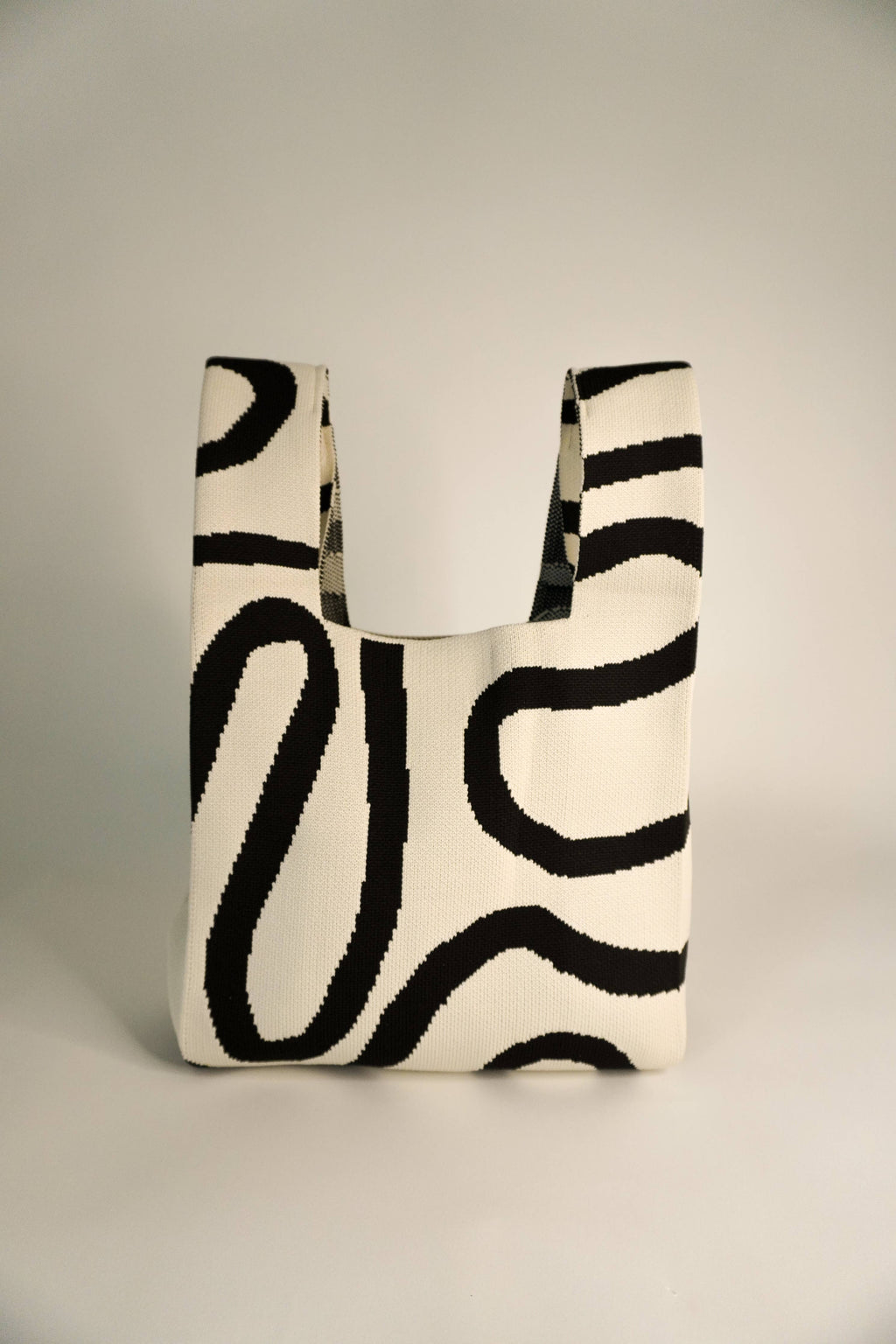 Meander Black Handbag