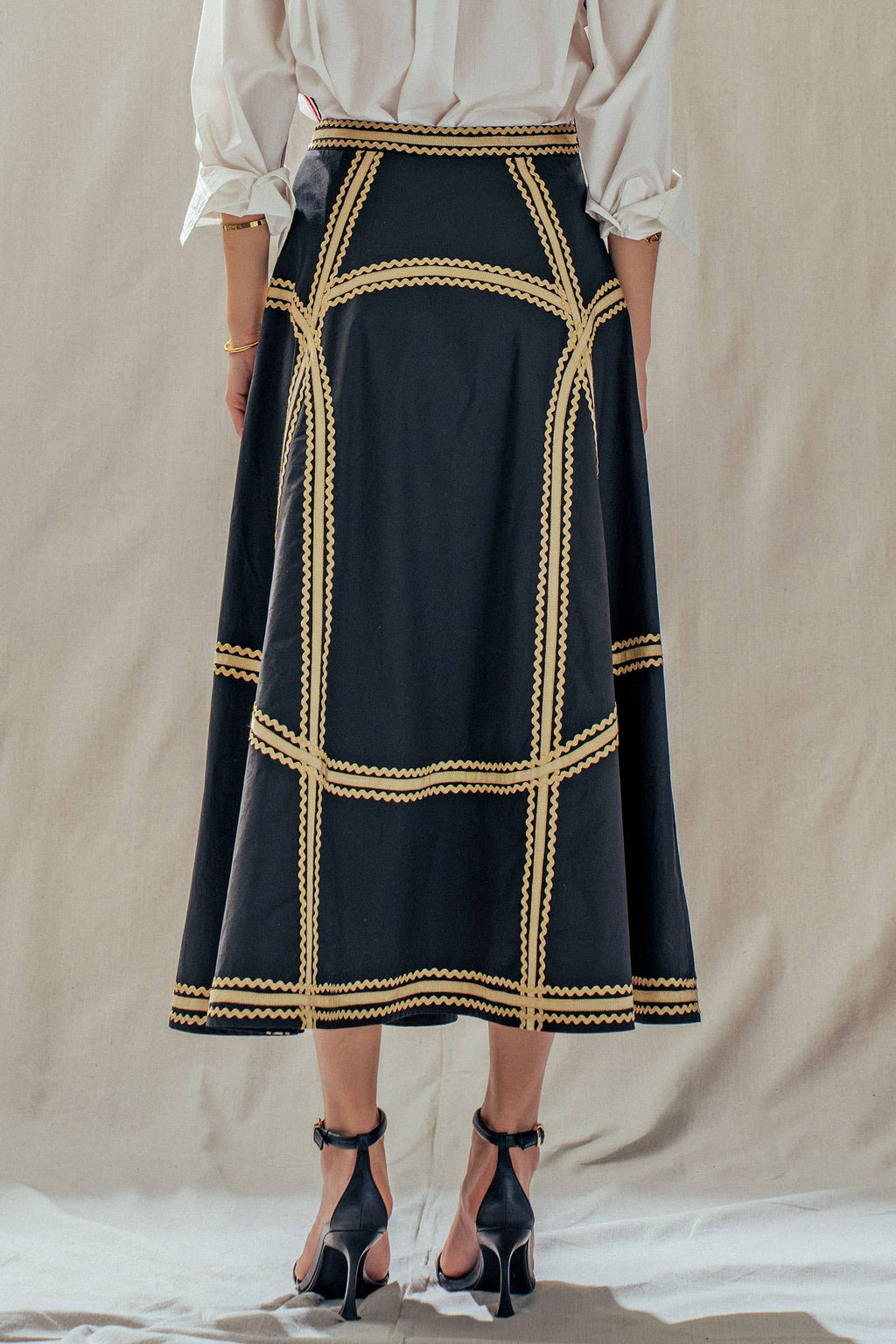 Contrast Trim A-Line Skirt