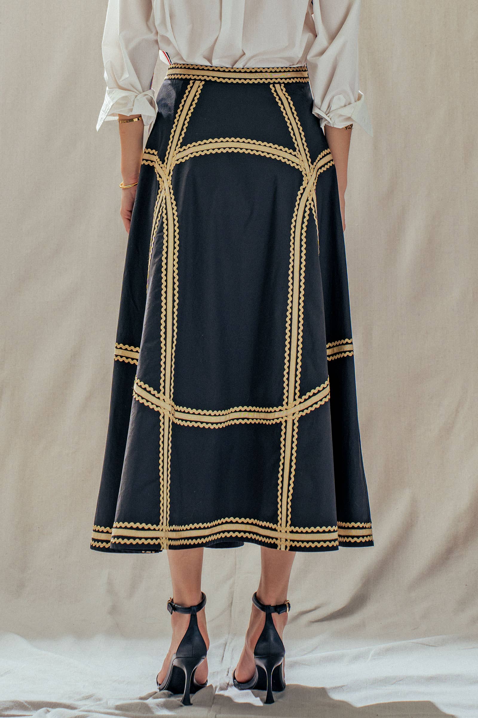 Contrast Trim A-Line Skirt