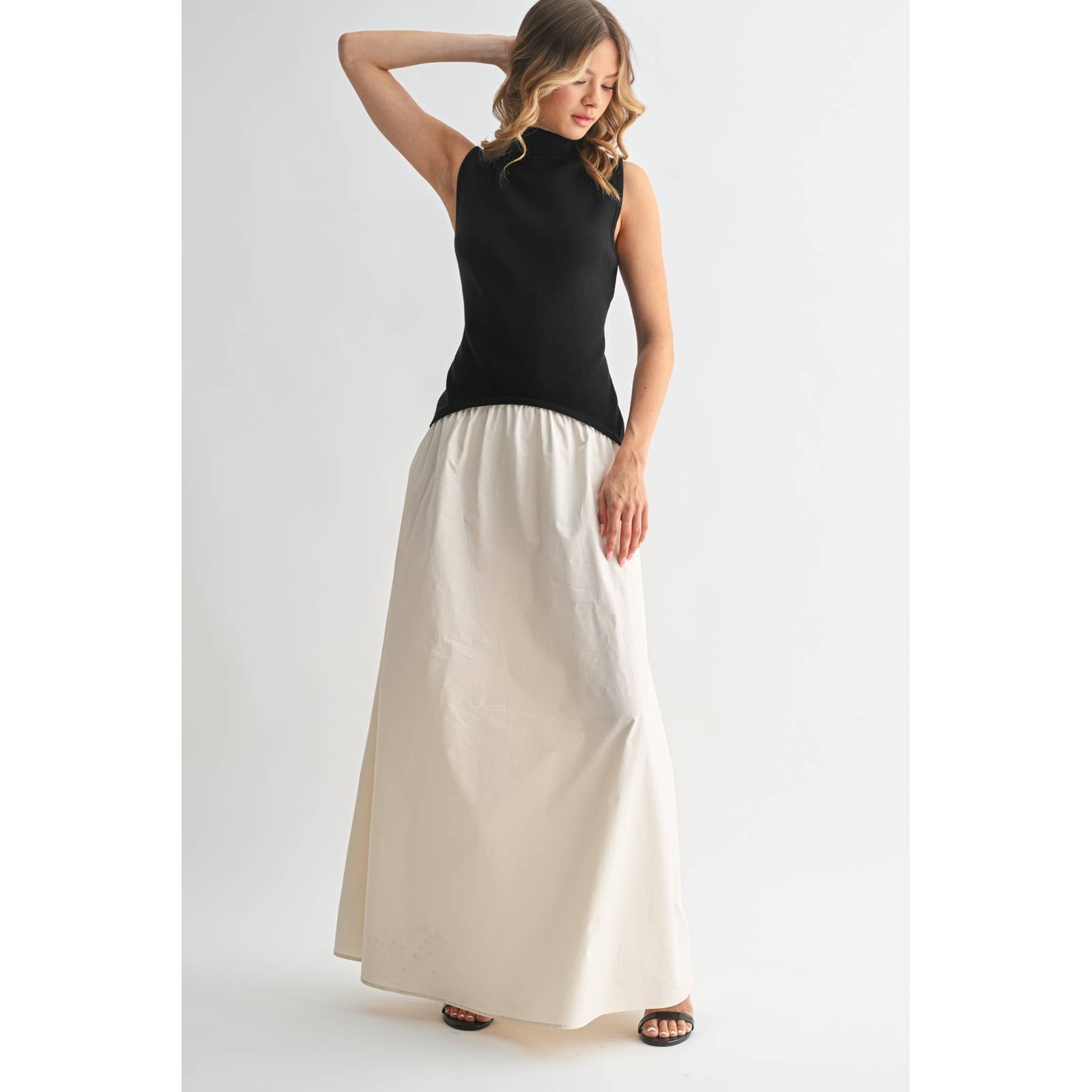 MOCK NECK MAXI DRESS