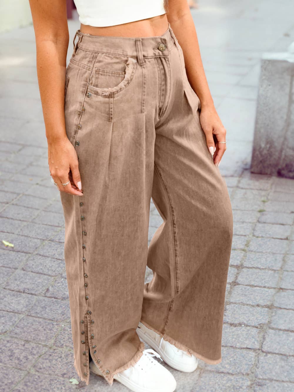 Studded Side Detail Split Leg Frayed Pocketed Wide Leg Jeans
