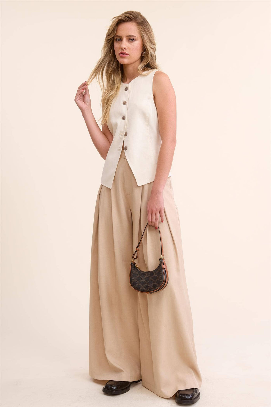 Trendy Low Waist  Wide Leg Pleated Trouser Pants