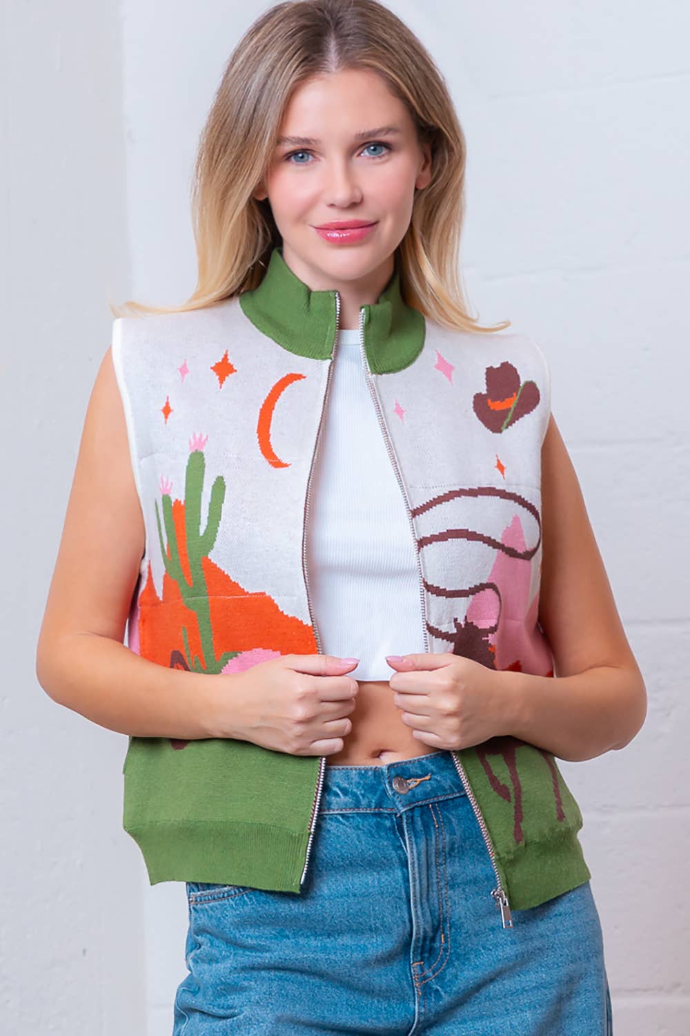 HIGH-NECK WESTERN MOTIVE SWEATER VEST