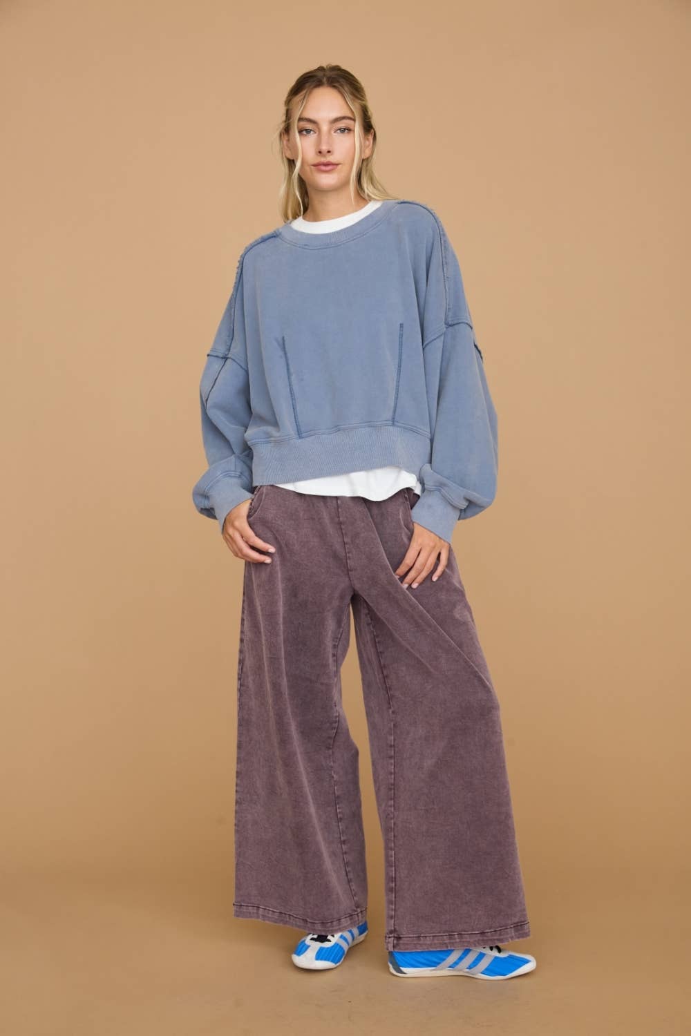 Washed Cropped Oversized Sweatshirt