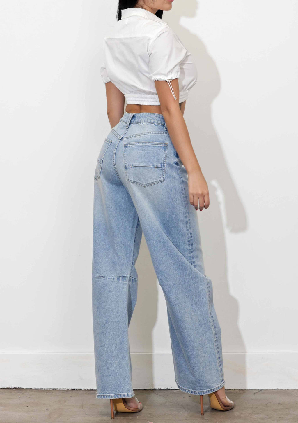 Baggy - Rigid, Relaxed at the Hip