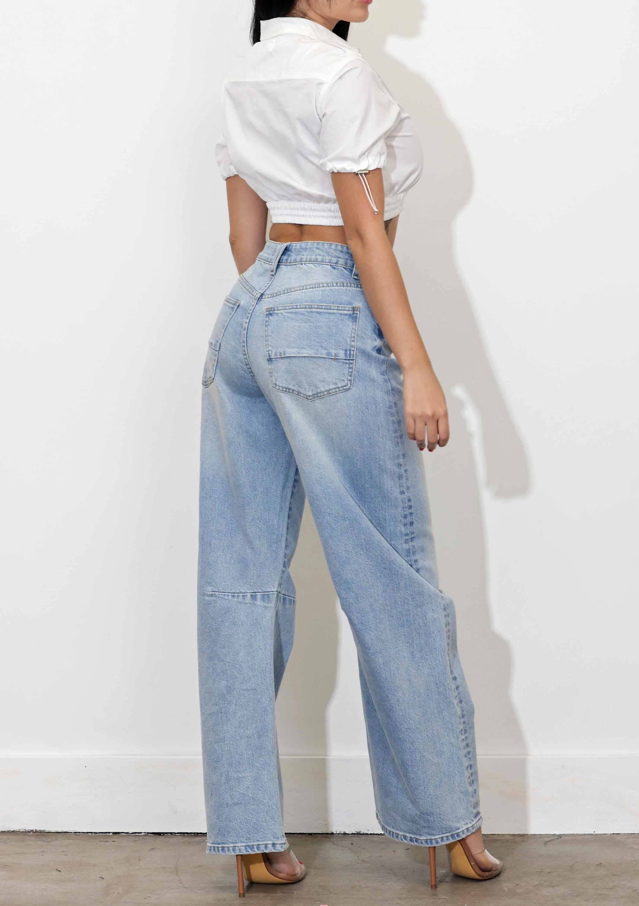 Baggy - Rigid, Relaxed at the Hip
