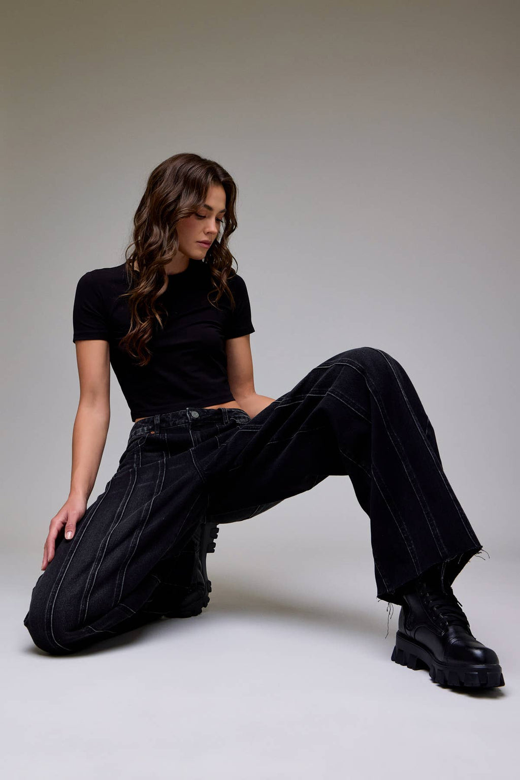 Black Classic Vintage Barrel Jean