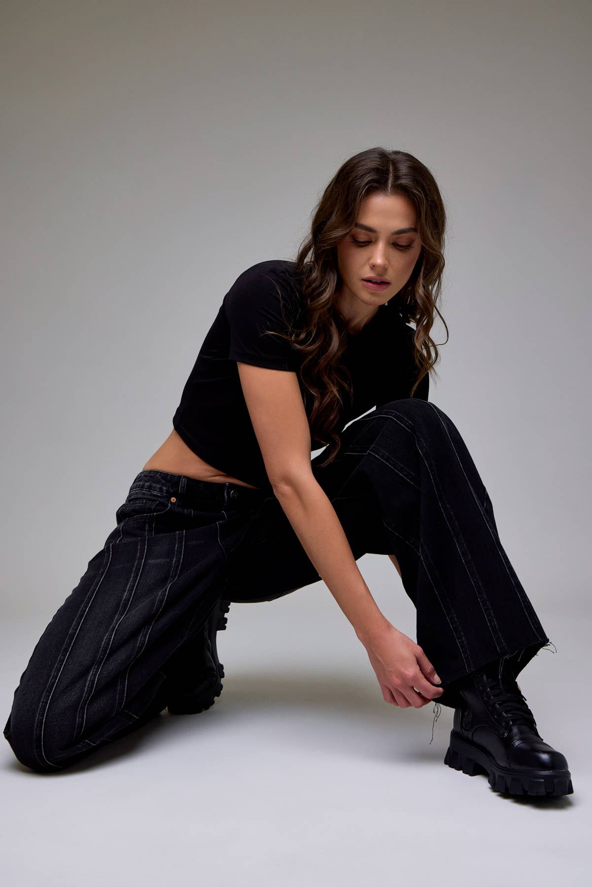 Black Classic Vintage Barrel Jean