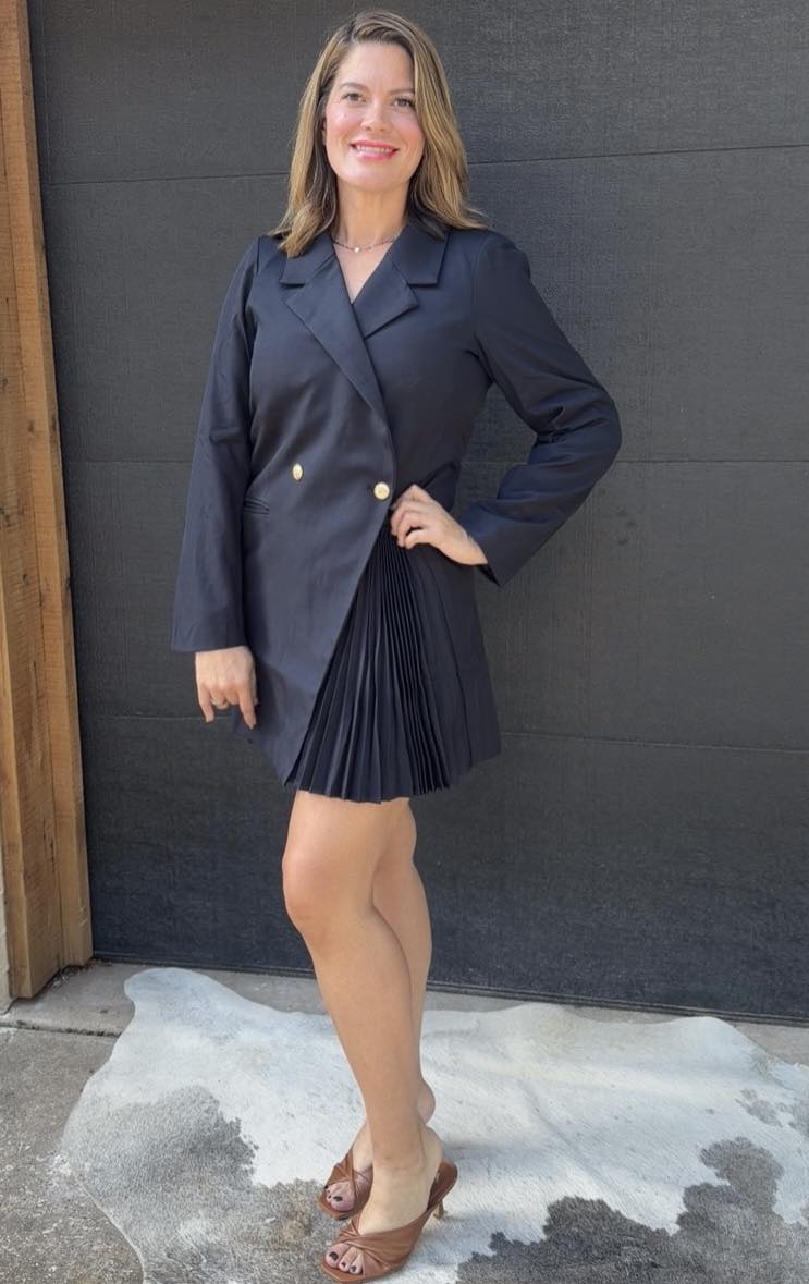 Blazer Pleated Dress and Tan Leather Slides
