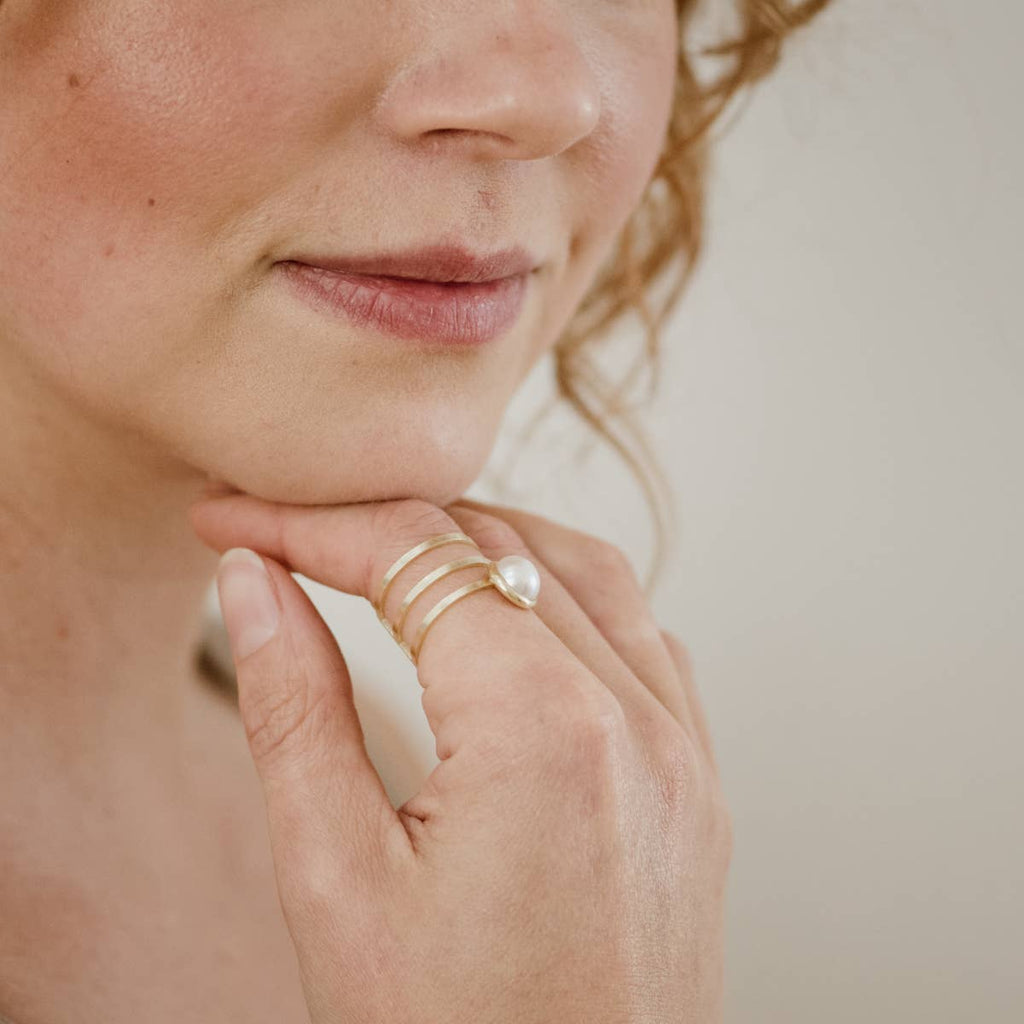 Strata Ring // Pearl