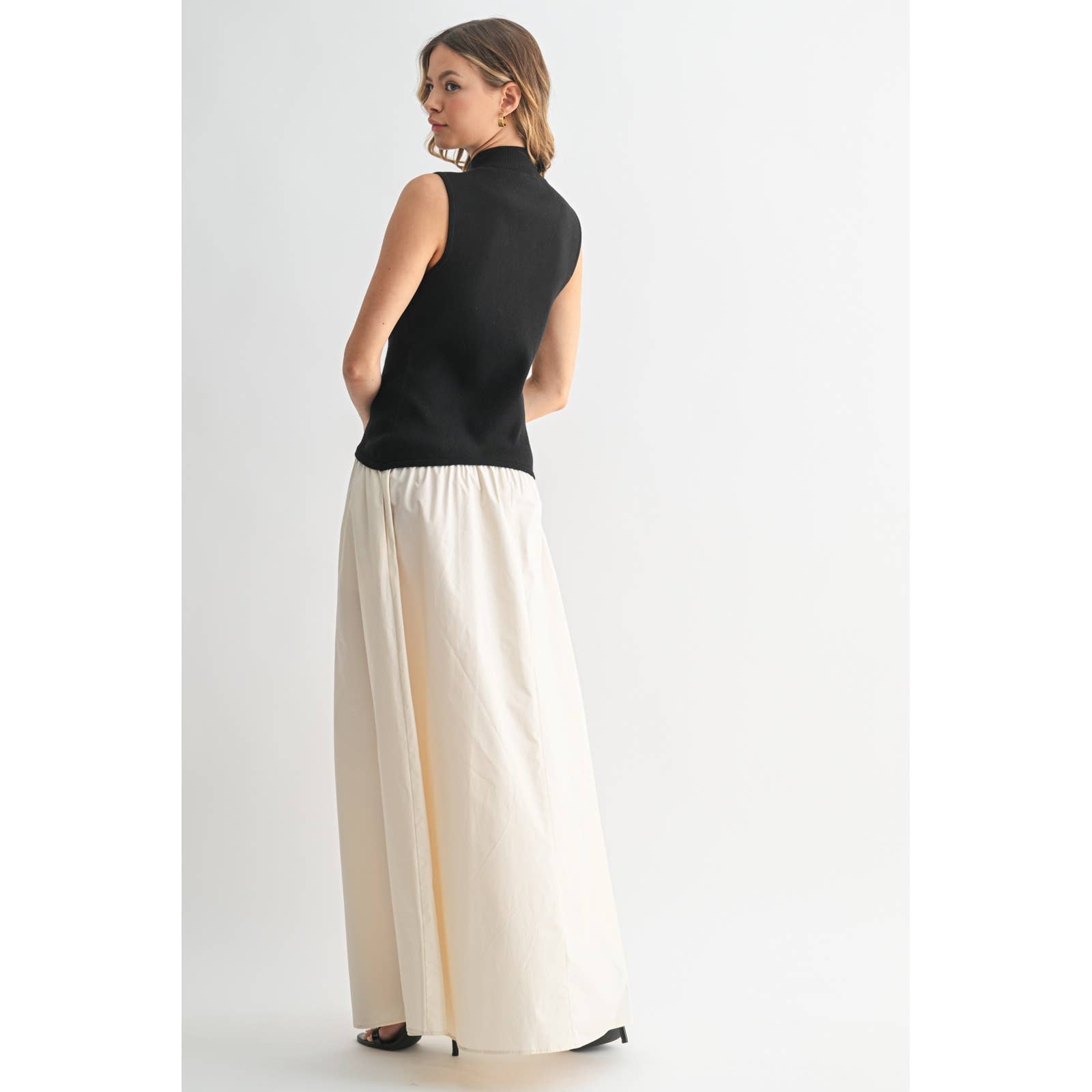 MOCK NECK MAXI DRESS