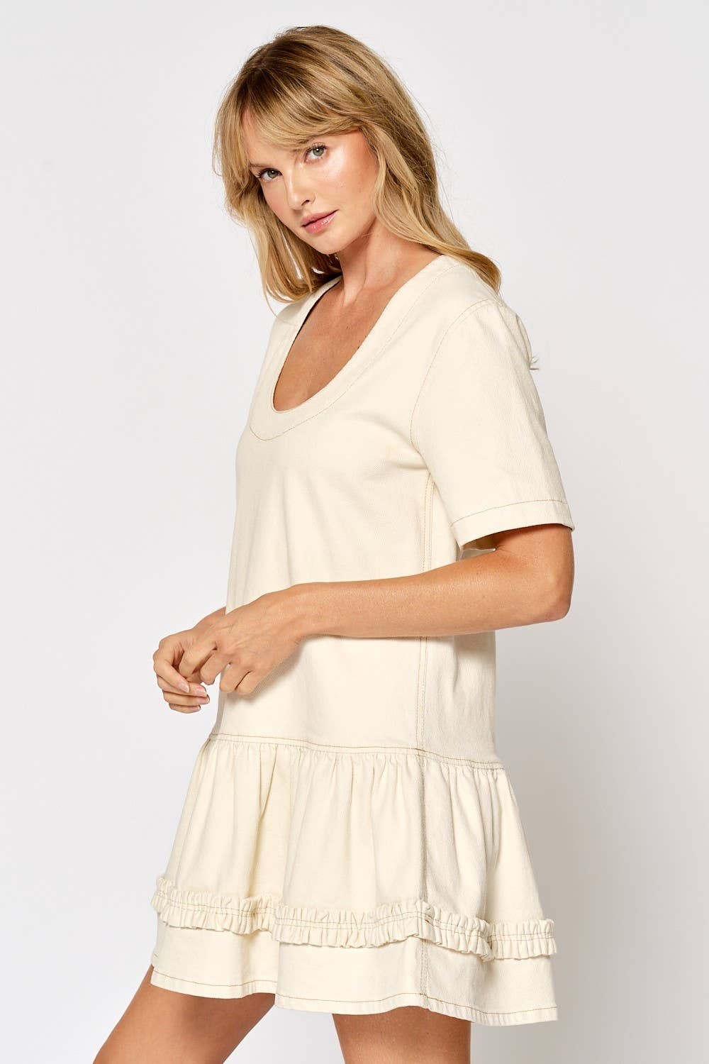 SHORT SLEEVE RUFFLED DRESS