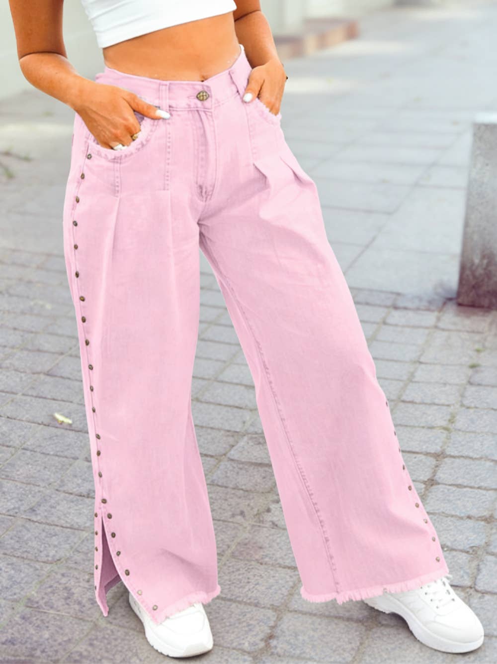 Studded Side Detail Split Leg Frayed Pocketed Wide Leg Jeans