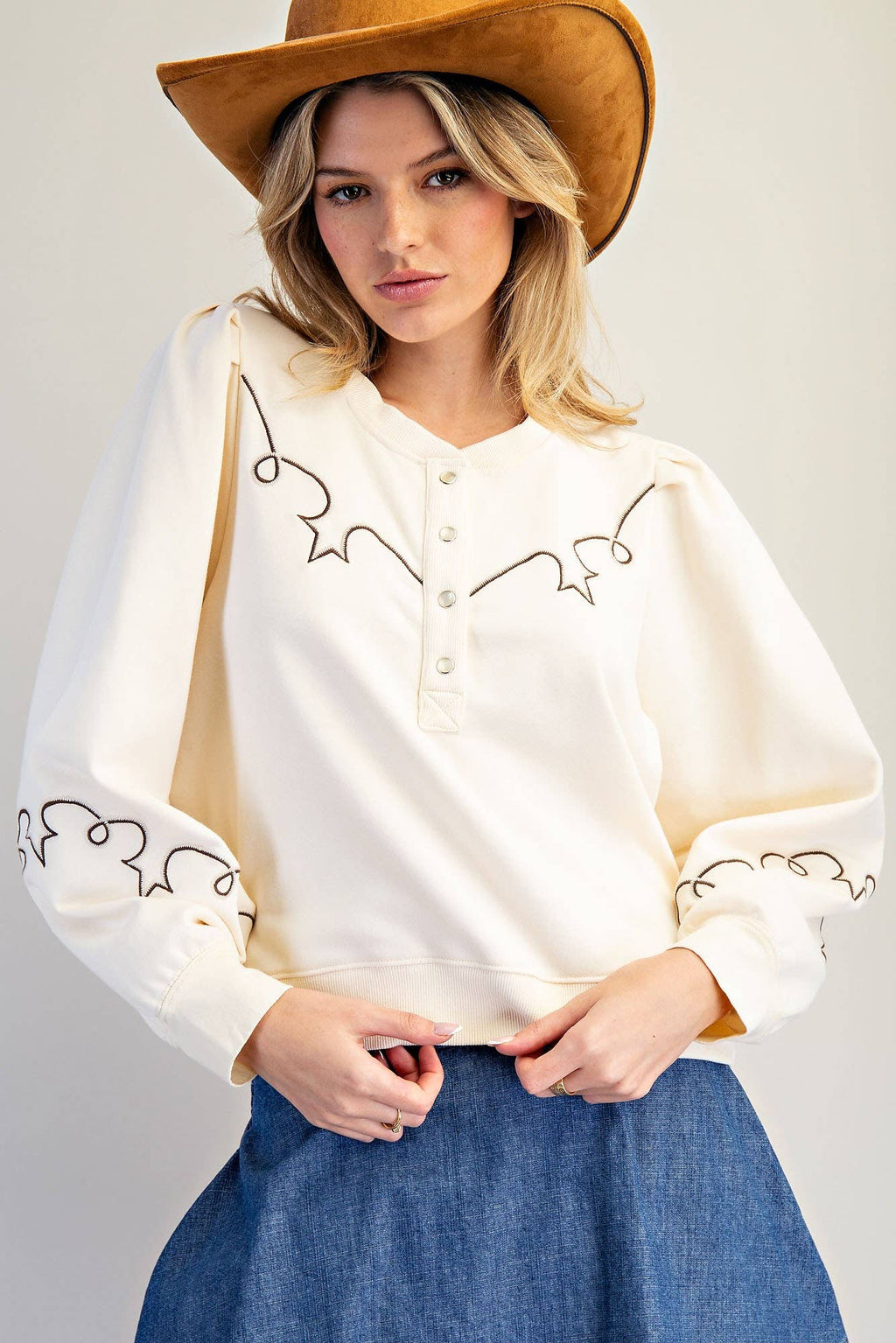 EMBROIDERED HENLEY TOP