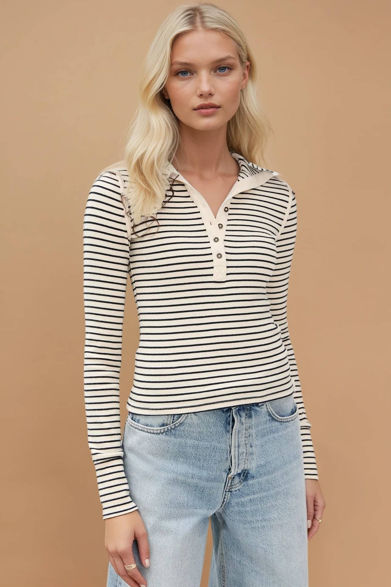 LONG SLEEVE STRIPED KNIT HENLEY TOP W1583TIA