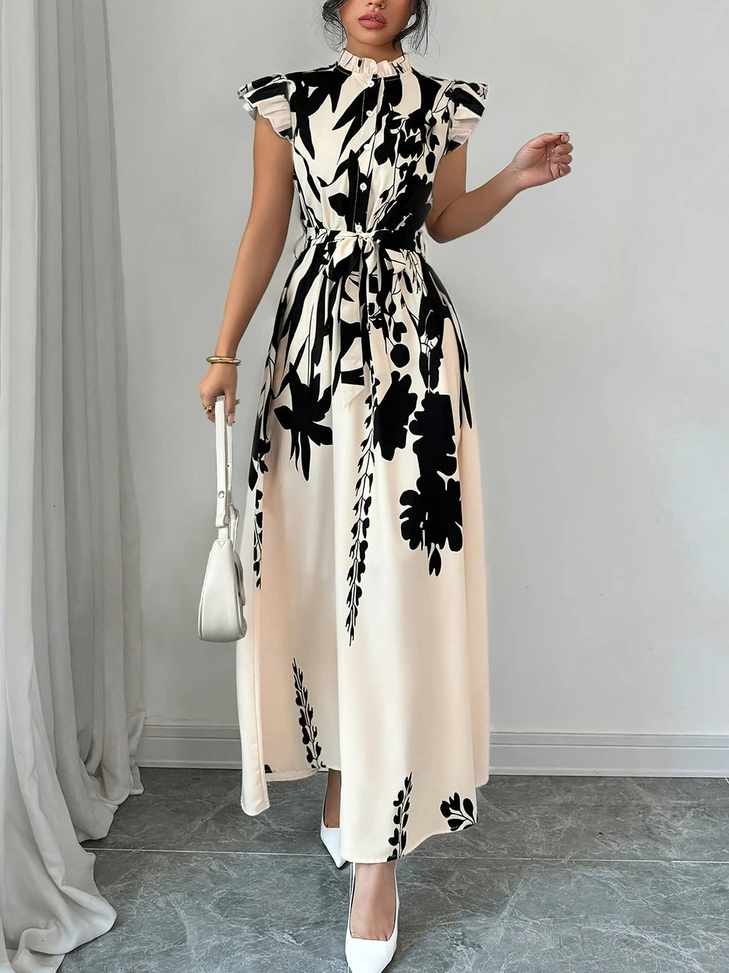 stand-up collar cinched waist dress