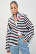 MOCKED NECK ZIP UP SWEATER