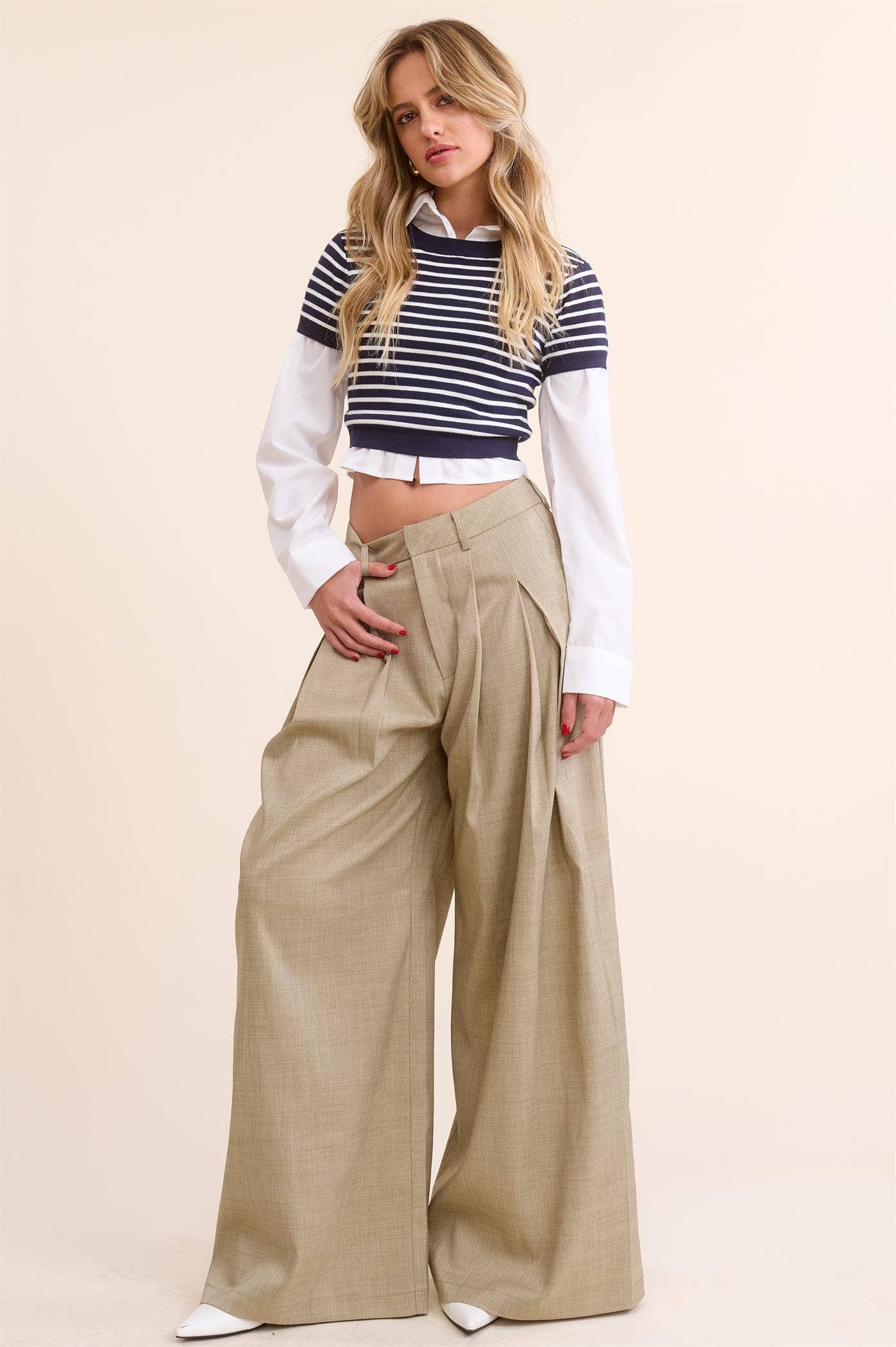 Trendy Low Waist  Wide Leg Pleated Trouser Pants
