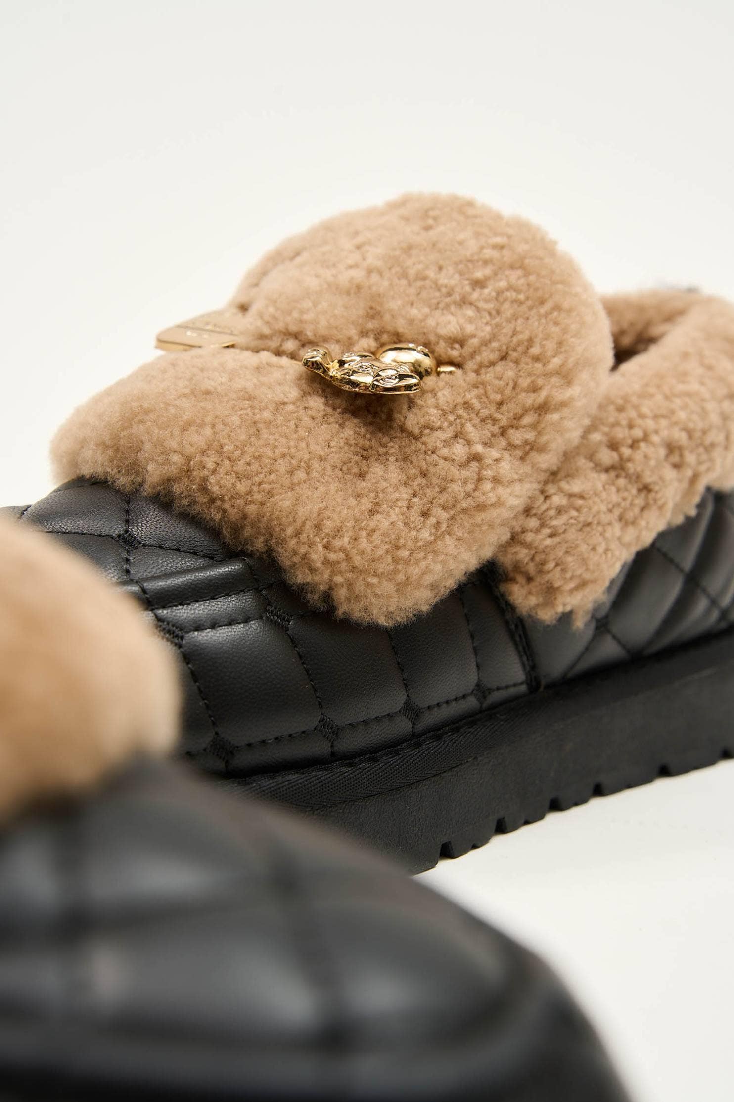 Fiato Black Shoe