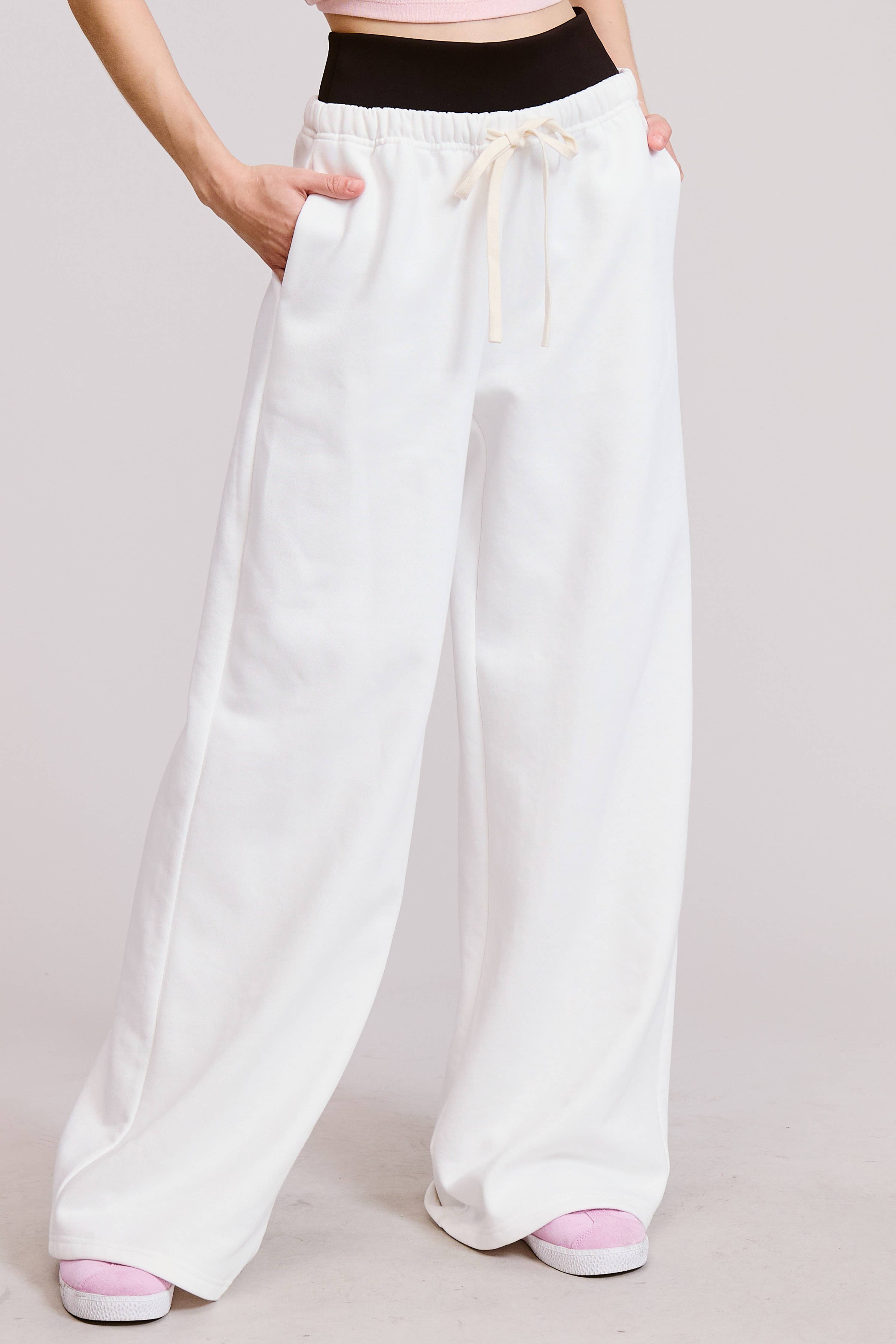 Wide Leg Drawstring Sweatpants with Contrast Waistband